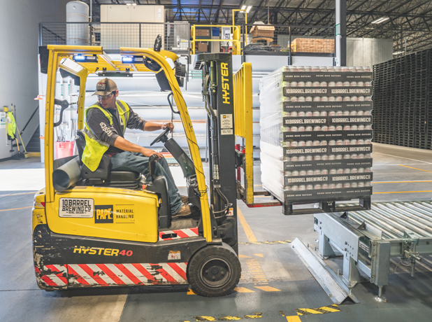 SEEPathways-BodyImageModule-Pexels1267338-618x460px man driving forklift