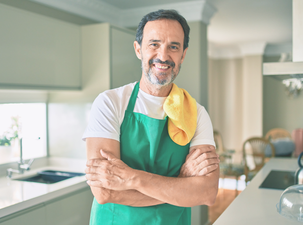 SEEPathways-BodyImageModule-iStock-1396277083-618x460px Man cleaning smailing at camera